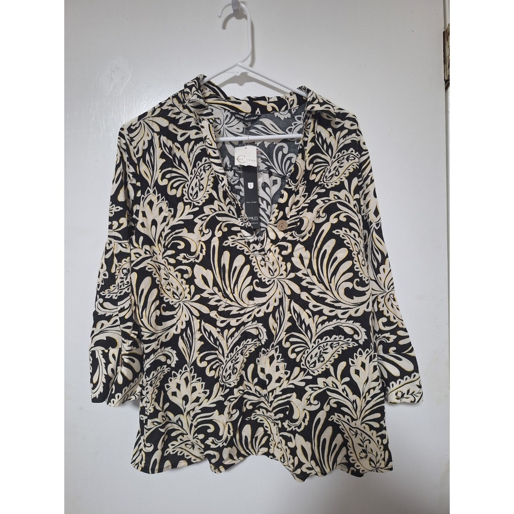 NWT Unique Spectrum Women Top Large L Black Beige Paisley Gold Metallic Rayon